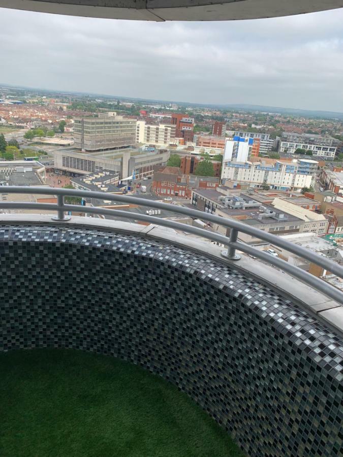 Luxury Panoramic Balcony Swindon Central Exteriör bild
